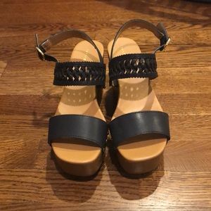 Tommy Hilfiger platform sandals